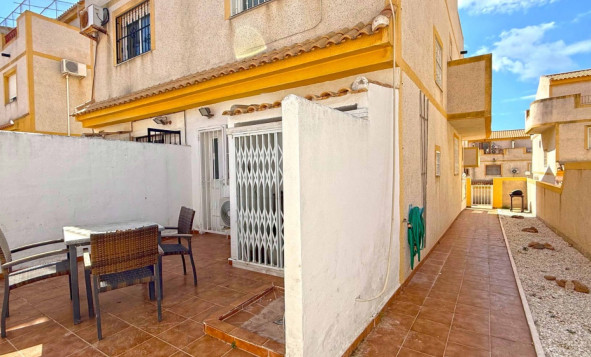Herverkoop - 4. Halfvrijstaande villa - Orihuela Costa - Costa Blanca Zuid