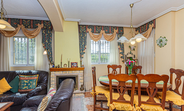 Herverkoop - 3. Halfvrijstaand huis - La Zenia - Costa Blanca Zuid