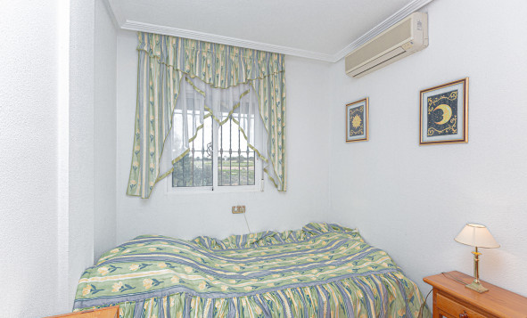 Herverkoop - 3. Halfvrijstaand huis - La Zenia - Costa Blanca Zuid