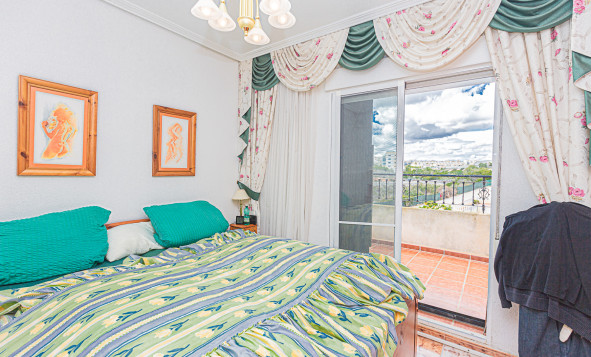 Herverkoop - 3. Halfvrijstaand huis - La Zenia - Costa Blanca Zuid