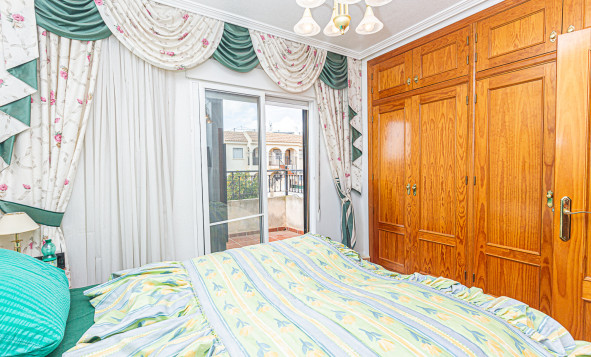 Herverkoop - 3. Halfvrijstaand huis - La Zenia - Costa Blanca Zuid