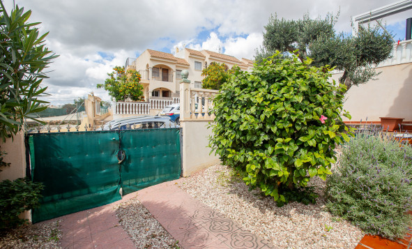 Herverkoop - 3. Halfvrijstaand huis - La Zenia - Costa Blanca Zuid