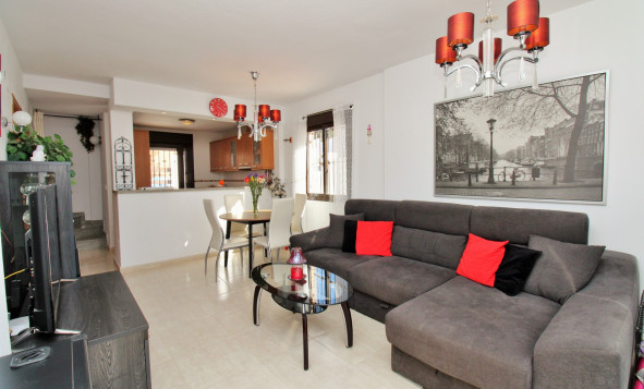Reventa - 3. Casa pareada - Villamartin - Costa Blanca Sur