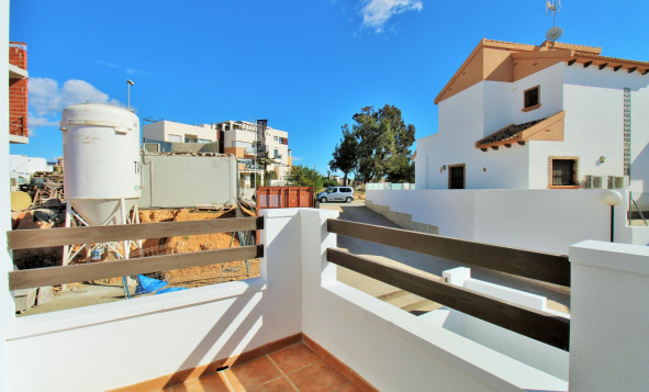 Reventa - 3. Casa pareada - Villamartin - Costa Blanca Sur