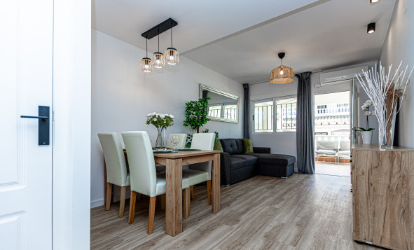 Herverkoop - 2. Town house / tussenwoning - Los Altos - Costa Blanca Zuid