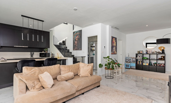 Resale - 3. Semi-detached house - Los Montesinos - Costa Blanca South