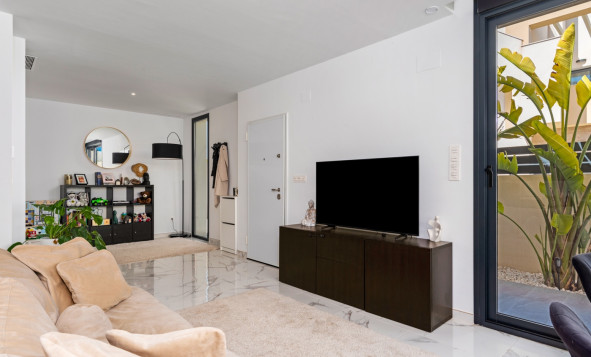 Resale - 3. Semi-detached house - Los Montesinos - Costa Blanca South