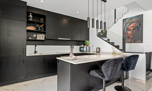 Resale - 3. Semi-detached house - Los Montesinos - Costa Blanca South