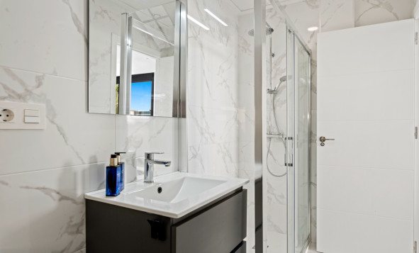 Resale - 3. Semi-detached house - Los Montesinos - Costa Blanca South