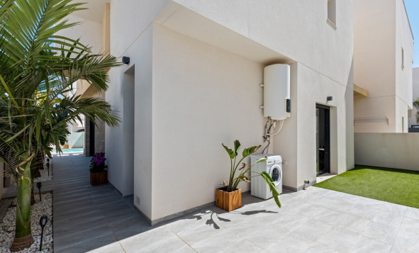 Resale - 3. Semi-detached house - Los Montesinos - Costa Blanca South