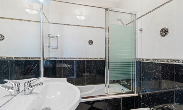 Reventa - 3. Casa pareada - Orihuela Costa - Costa Blanca Sur