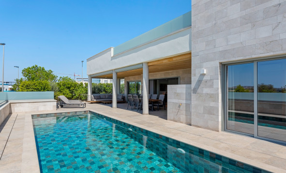 Herverkoop - 3. Halfvrijstaand huis - Benijofar - Costa Blanca Zuid