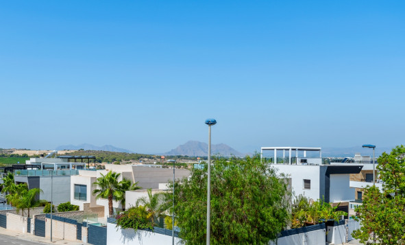 Herverkoop - 3. Halfvrijstaand huis - Benijofar - Costa Blanca Zuid