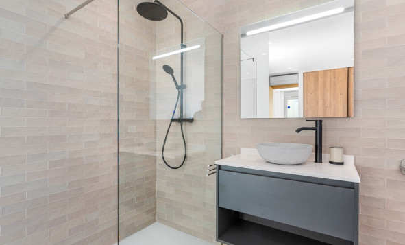 Herverkoop - 3. Halfvrijstaand huis - Benijofar - Costa Blanca Zuid