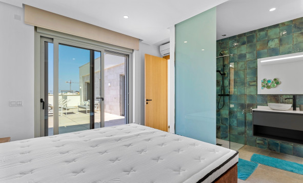 Herverkoop - 3. Halfvrijstaand huis - Benijofar - Costa Blanca Zuid