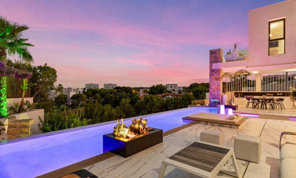 Herverkoop - Independent villa - Las Colinas Golf and Country Club - Costa Blanca Zuid