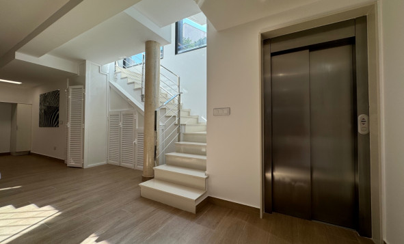 Reventa - 3. Casa pareada - San Miguel de Salinas - Costa Blanca Sur