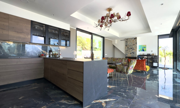 Herverkoop - 3. Halfvrijstaand huis - Las Colinas Golf and Country Club - Costa Blanca Zuid