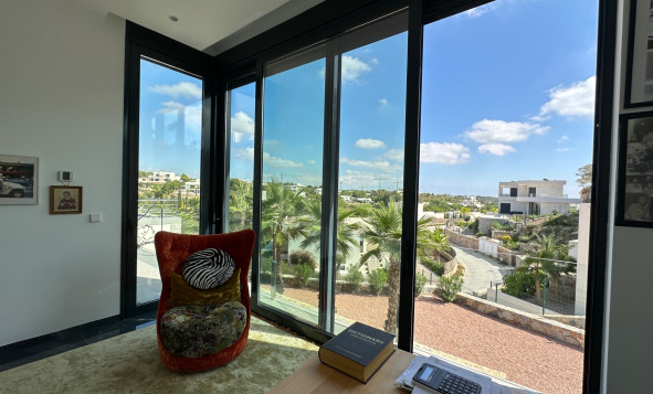 Herverkoop - 3. Halfvrijstaand huis - Las Colinas Golf and Country Club - Costa Blanca Zuid