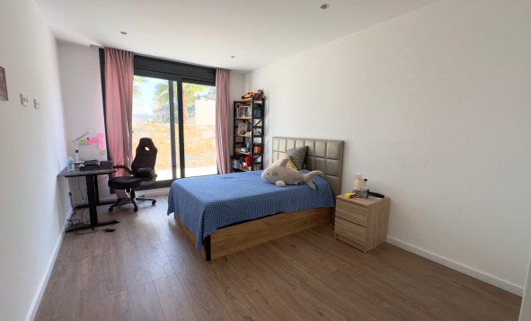 Herverkoop - 3. Halfvrijstaand huis - Las Colinas Golf and Country Club - Costa Blanca Zuid