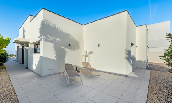 Herverkoop - 3. Halfvrijstaand huis - Benijofar - Costa Blanca Zuid