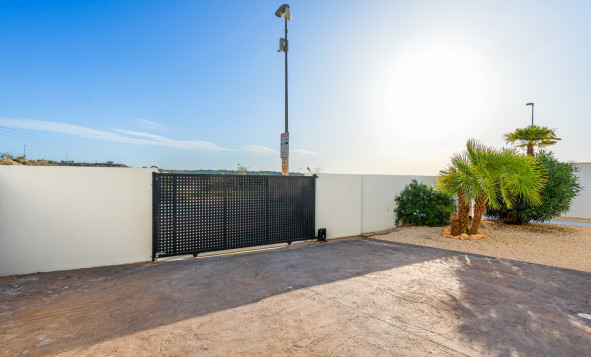 Herverkoop - 3. Halfvrijstaand huis - Benijofar - Costa Blanca Zuid