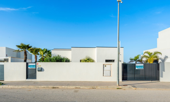 Herverkoop - 3. Halfvrijstaand huis - Benijofar - Costa Blanca Zuid