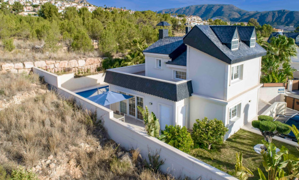 Resale - Villa - Polop - Benidorm