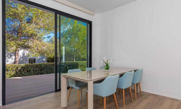 Herverkoop - 3. Halfvrijstaand huis - Las Colinas Golf and Country Club - Costa Blanca Zuid