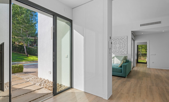 Herverkoop - 3. Halfvrijstaand huis - Las Colinas Golf and Country Club - Costa Blanca Zuid