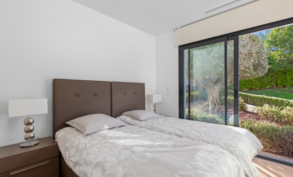 Herverkoop - 3. Halfvrijstaand huis - Las Colinas Golf and Country Club - Costa Blanca Zuid