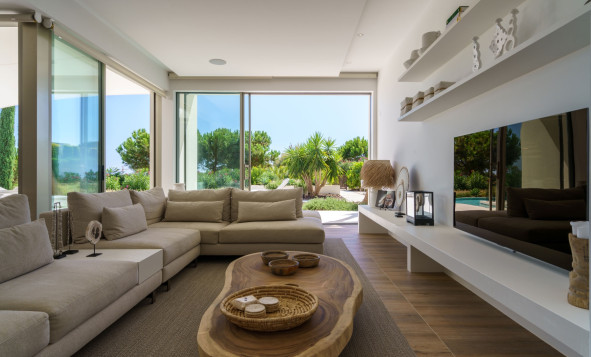 Herverkoop - 3. Halfvrijstaand huis - Las Colinas Golf and Country Club - Costa Blanca Zuid