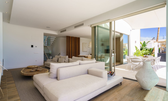 Herverkoop - 3. Halfvrijstaand huis - Las Colinas Golf and Country Club - Costa Blanca Zuid