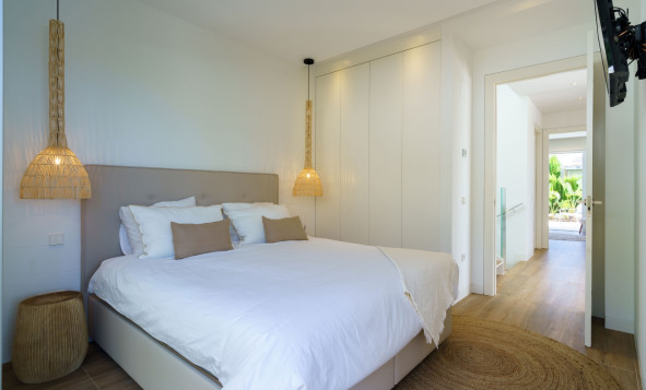 Herverkoop - 3. Halfvrijstaand huis - Las Colinas Golf and Country Club - Costa Blanca Zuid