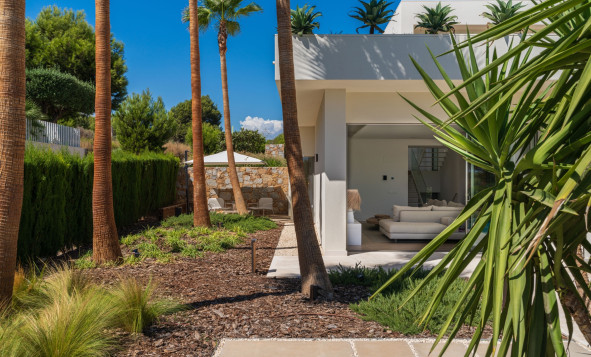 Herverkoop - 3. Halfvrijstaand huis - Las Colinas Golf and Country Club - Costa Blanca Zuid