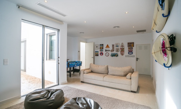 Herverkoop - 3. Halfvrijstaand huis - Orihuela - Costa Blanca Zuid