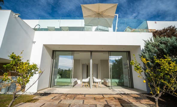 Herverkoop - 3. Halfvrijstaand huis - Orihuela - Costa Blanca Zuid