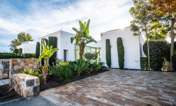 Herverkoop - 3. Halfvrijstaand huis - Orihuela - Costa Blanca Zuid