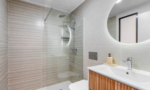 Herverkoop - 1. Appartement / flat - Torrevieja - Costa Blanca Zuid