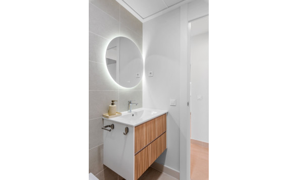 Herverkoop - 1. Appartement / flat - Torrevieja - Costa Blanca Zuid