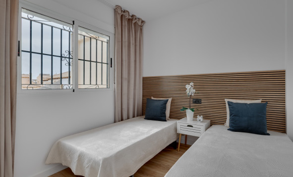 Herverkoop - 2. Town house / tussenwoning - Orihuela Costa - Costa Blanca Zuid