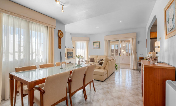 Herverkoop - 3. Halfvrijstaand huis - Benijofar - Costa Blanca Zuid