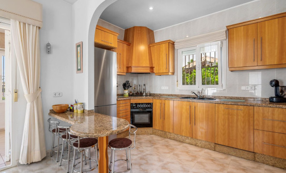 Herverkoop - 3. Halfvrijstaand huis - Benijofar - Costa Blanca Zuid