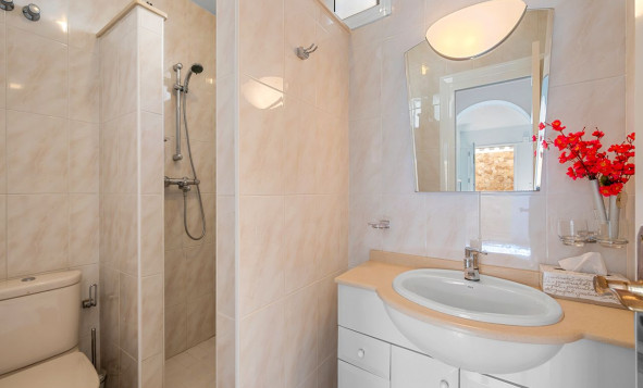 Herverkoop - 3. Halfvrijstaand huis - Benijofar - Costa Blanca Zuid