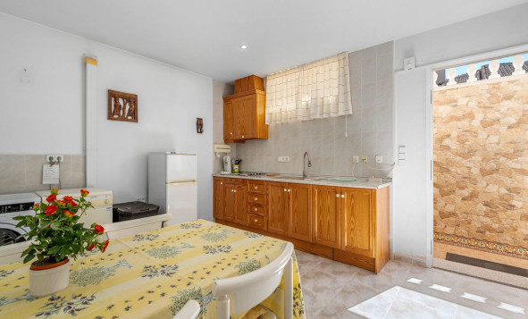 Herverkoop - 3. Halfvrijstaand huis - Benijofar - Costa Blanca Zuid