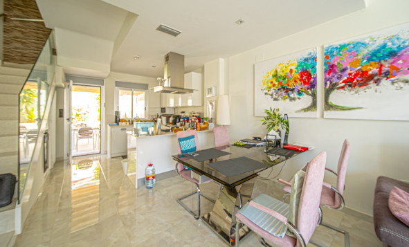 Herverkoop - 3. Halfvrijstaand huis - Orihuela Costa - Costa Blanca Zuid