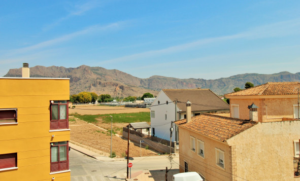 Herverkoop - 2. Town house / tussenwoning - Los Desamparados - Costa Blanca Zuid