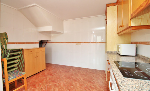 Herverkoop - 2. Town house / tussenwoning - Los Desamparados - Costa Blanca Zuid