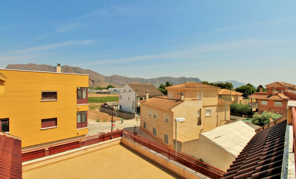 Herverkoop - 2. Town house / tussenwoning - Los Desamparados - Costa Blanca Zuid