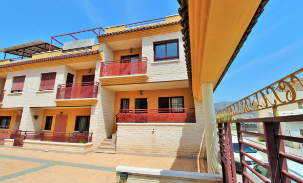 Herverkoop - 2. Town house / tussenwoning - Los Desamparados - Costa Blanca Zuid